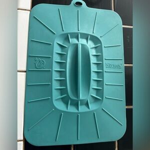 Norwex Teal Silicone Lid Reusable Food Storage Raised Grip